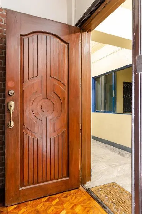 Poblacion, Makati Mid-Century Modern Zentopia Smeg Apartment Manila