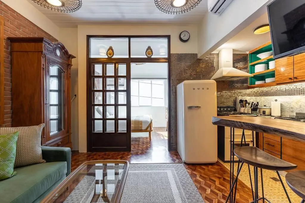 شقة مانيلا  في Poblacion, Makati Mid-Century Modern Zentopia Smeg