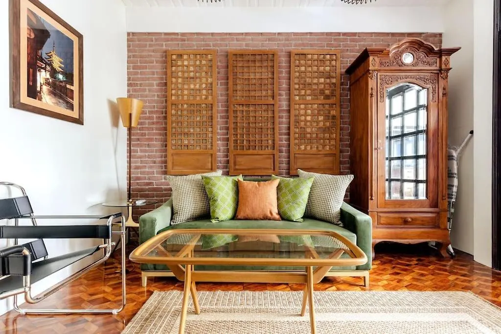 شقة مانيلا  في Poblacion, Makati Mid-Century Modern Zentopia Smeg